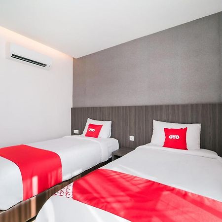 Capital O 89386 Stay 365 Hotel Changlun Exterior photo