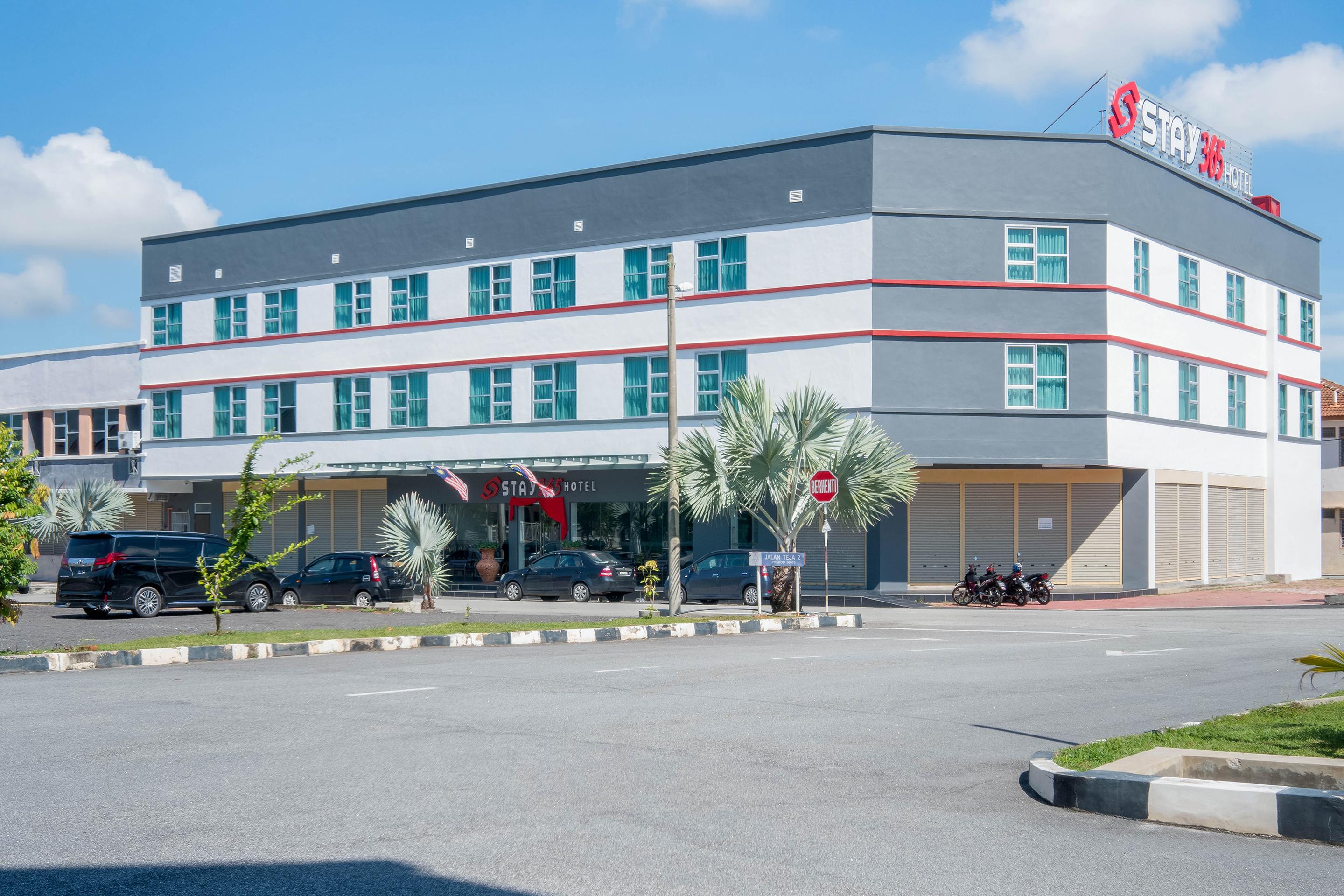 Capital O 89386 Stay 365 Hotel Changlun Exterior photo
